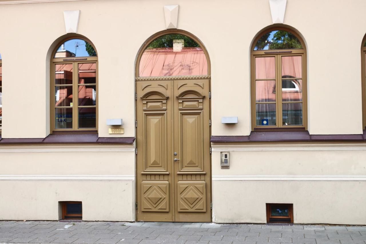 Апартаменты Tomy Old Town Apartments Вильнюс