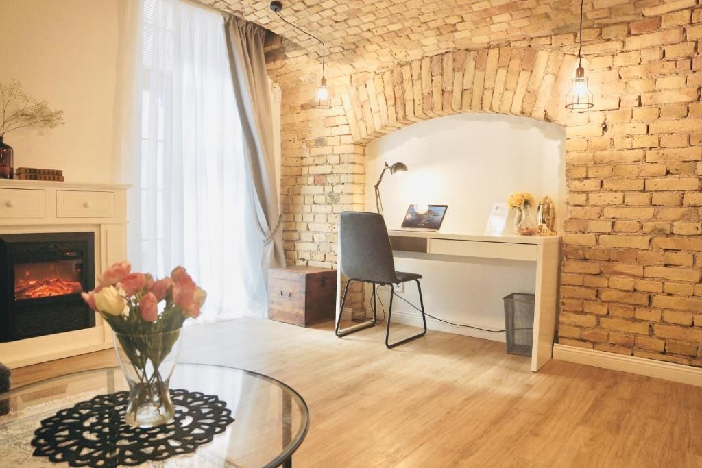 Апартаменты Tomy Old Town Apartments Вильнюс