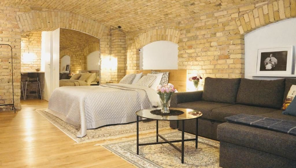 Апартаменты Tomy Old Town Apartments Вильнюс