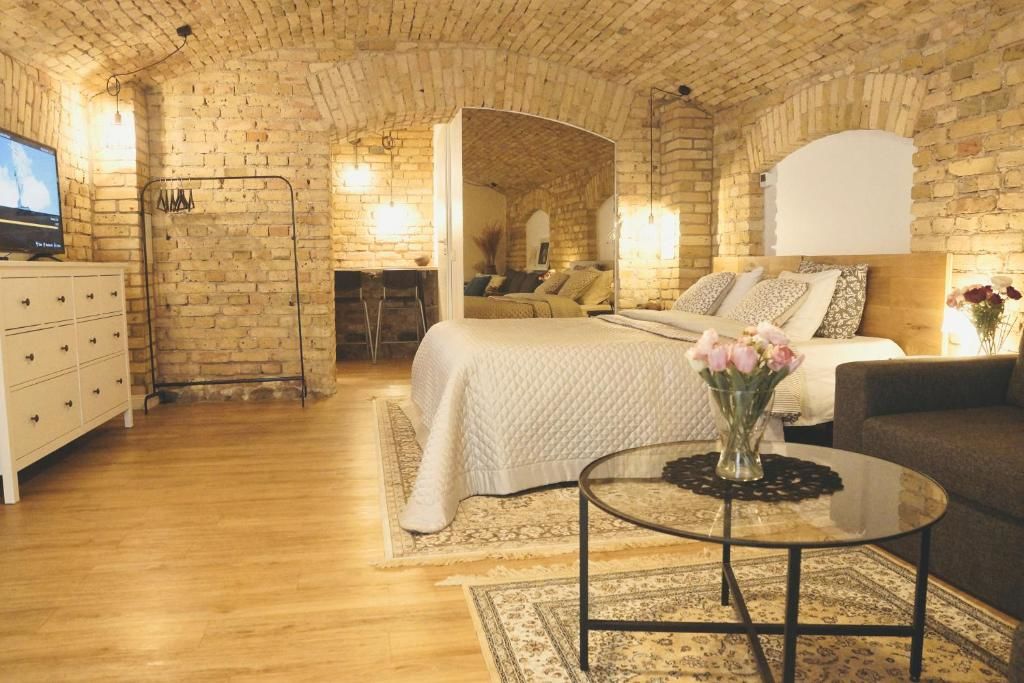 Апартаменты Tomy Old Town Apartments Вильнюс